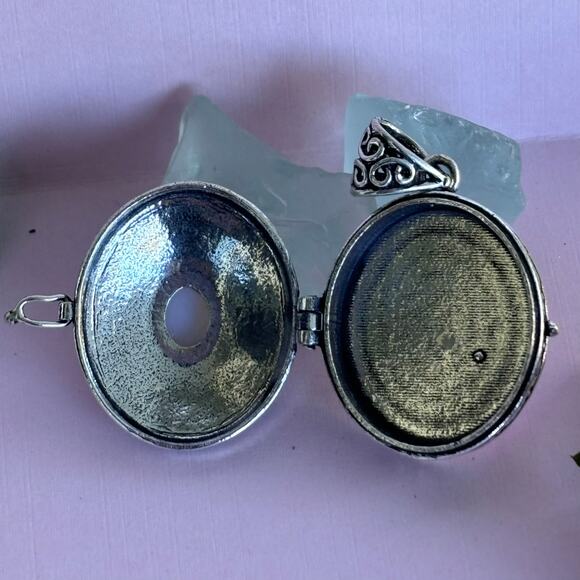 925 Sterling Opalite Pill/Poison/Prayer/Locket  Pendant - Picture 3 of 6